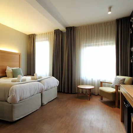 Otel The Bank 3*