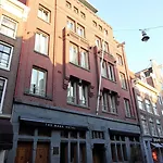 Hotel The Bank