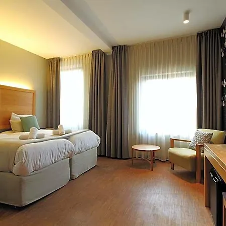 The Bank 3*