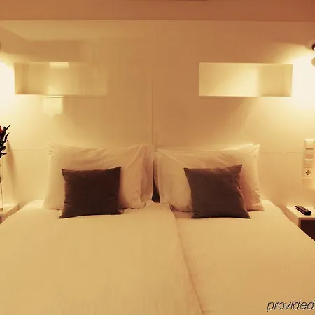 The Bank 3*